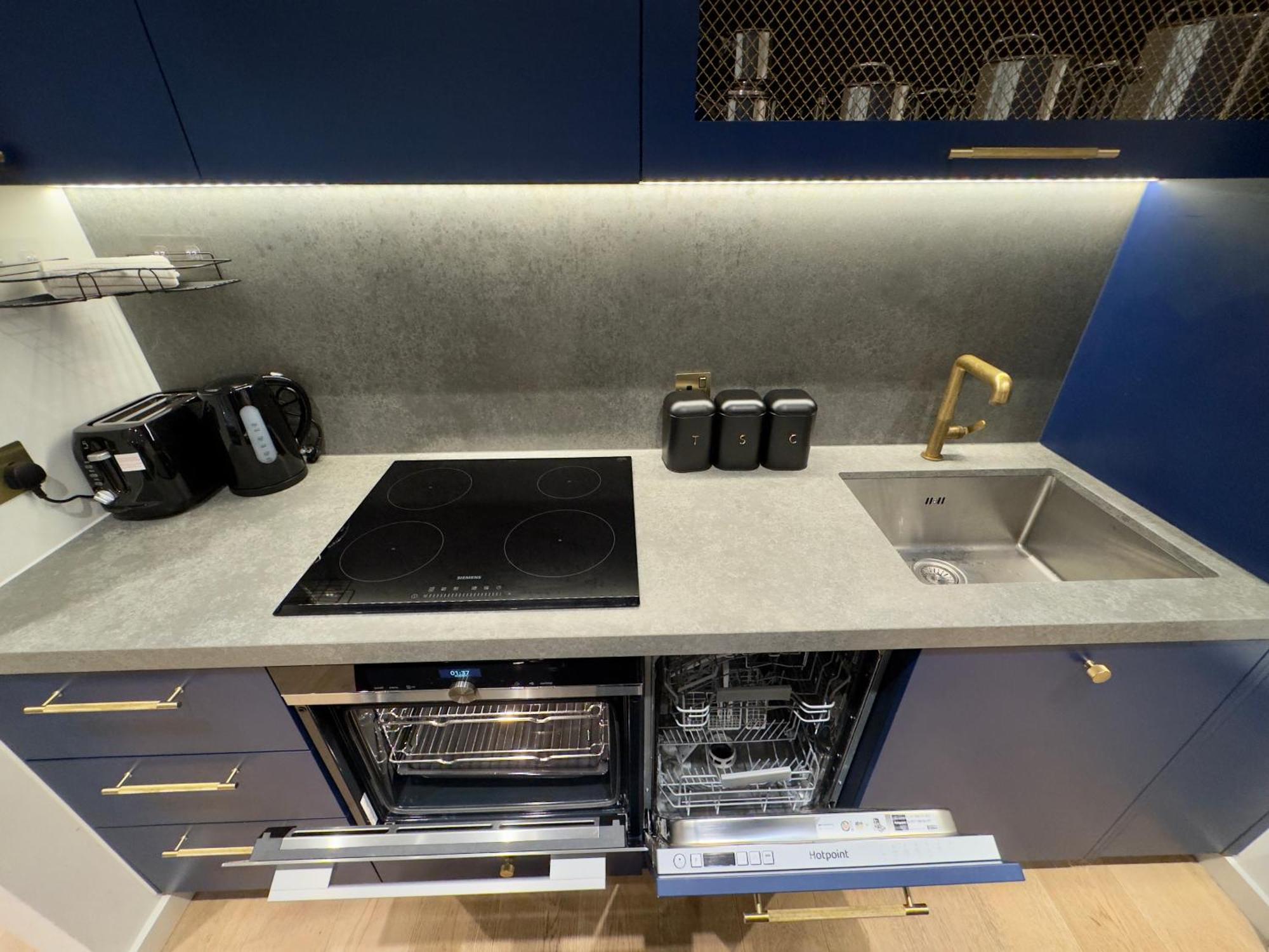 Amazing Cosy Apartment, Next To O2 Arena And Close To London Excel, Secure Parking 외부 사진
