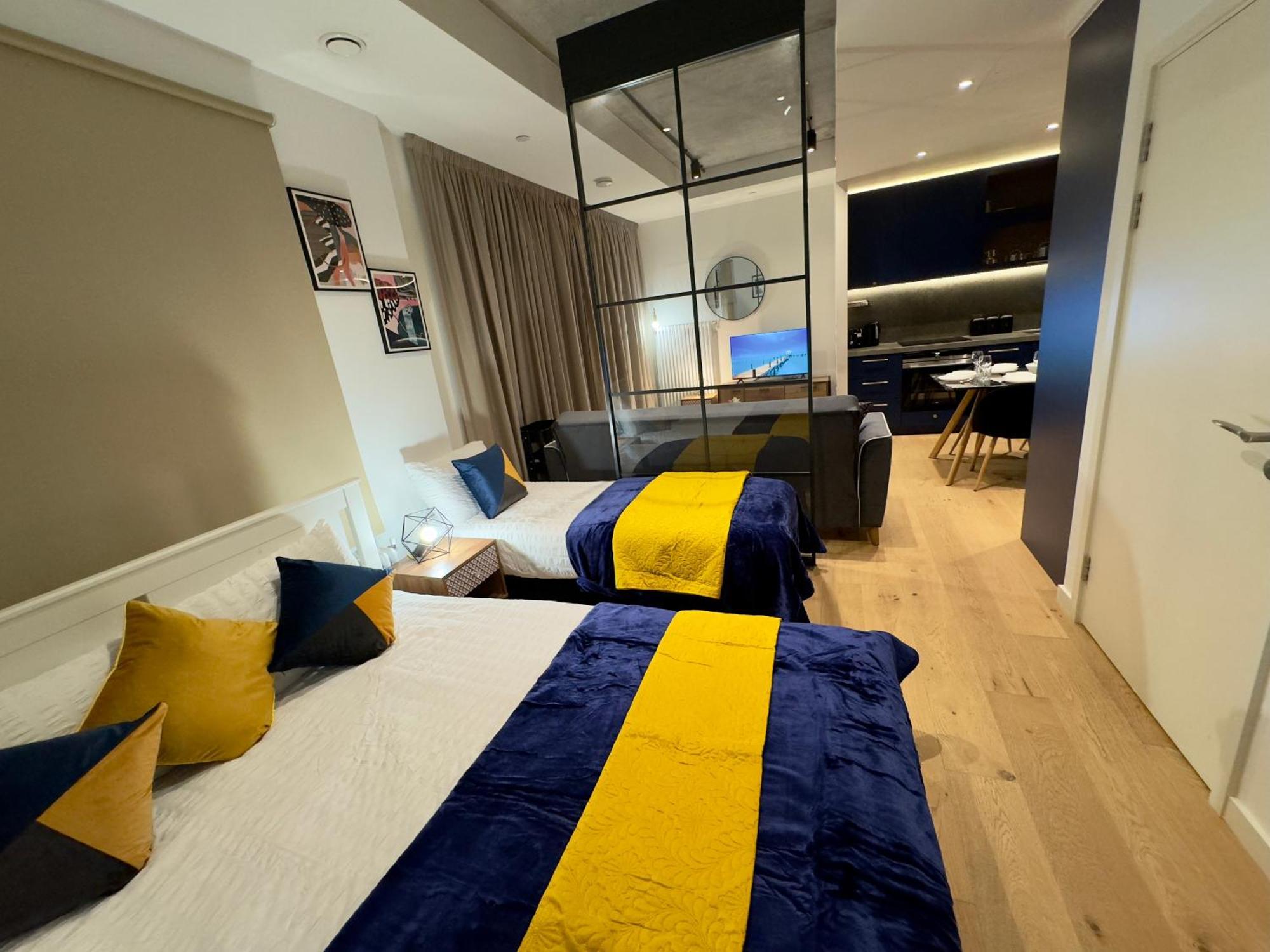 Amazing Cosy Apartment, Next To O2 Arena And Close To London Excel, Secure Parking 외부 사진