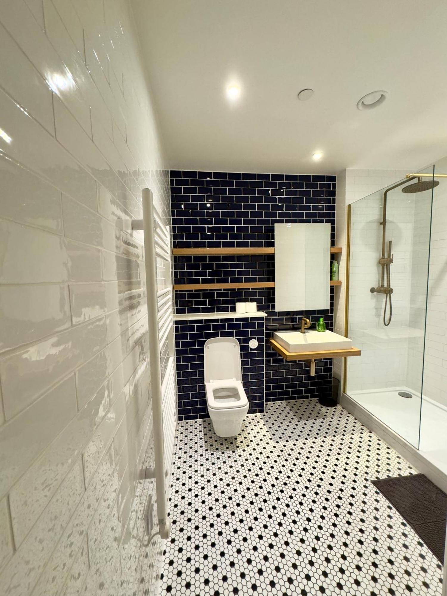 Amazing Cosy Apartment, Next To O2 Arena And Close To London Excel, Secure Parking 외부 사진